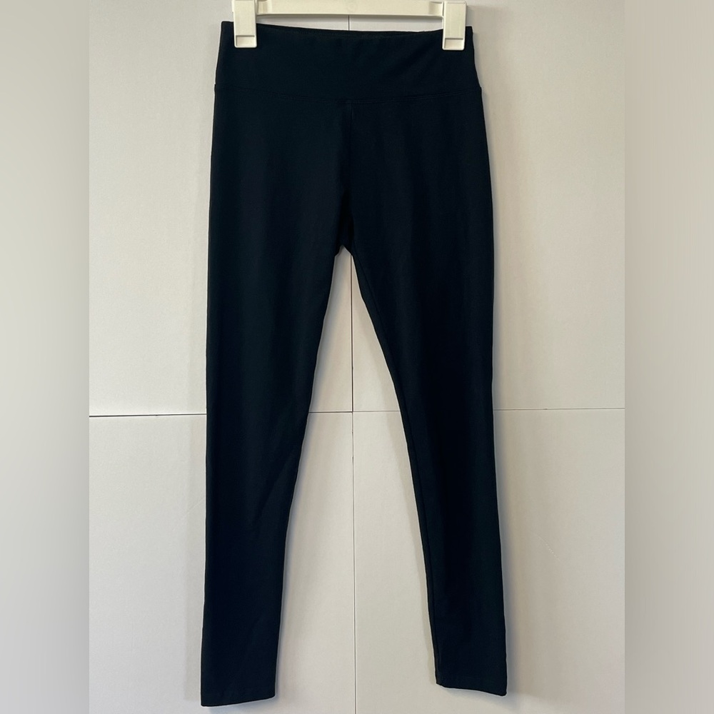 Aerie OFFLINE Real Good Original Black Regular Rise Legging. Size Medium.